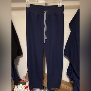 Figs Women’s Navy Livingston Scrub Pant